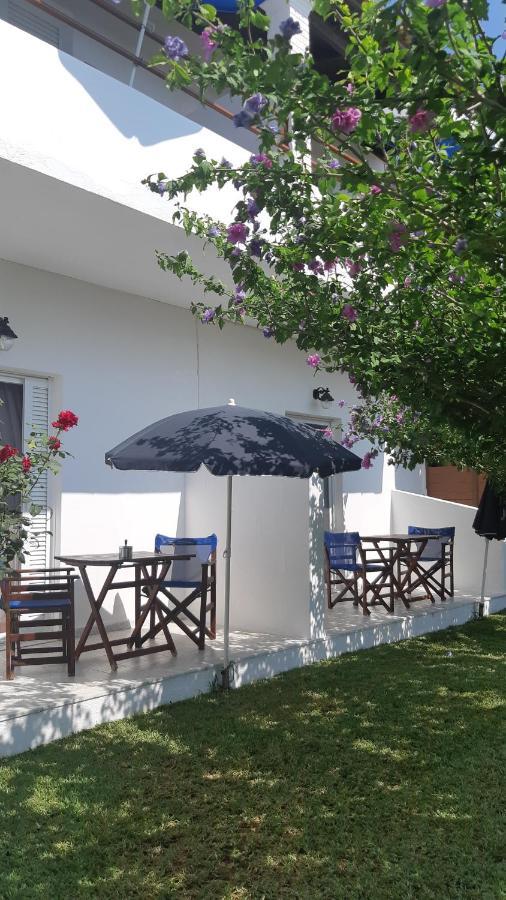 Voula Accommodation Агиос-Георгиос Экстерьер фото